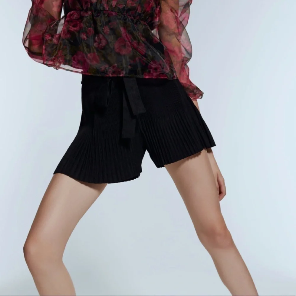 ZARA BNWT Faux Suede Pleated Shorts